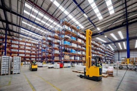 Trade retailer